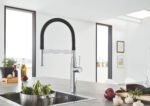 Одноважільний змішувач для мийки Grohe Essence (30294000)