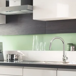 Змішувач для кухні з висувним виливом Grohe Eurosmart Cosmopolitan (31481001)
